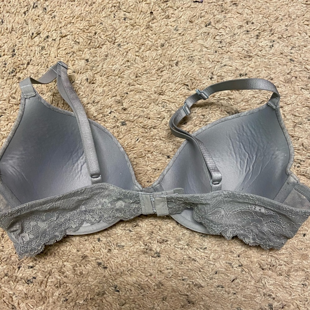 SO Bra - Picture 2 of 3